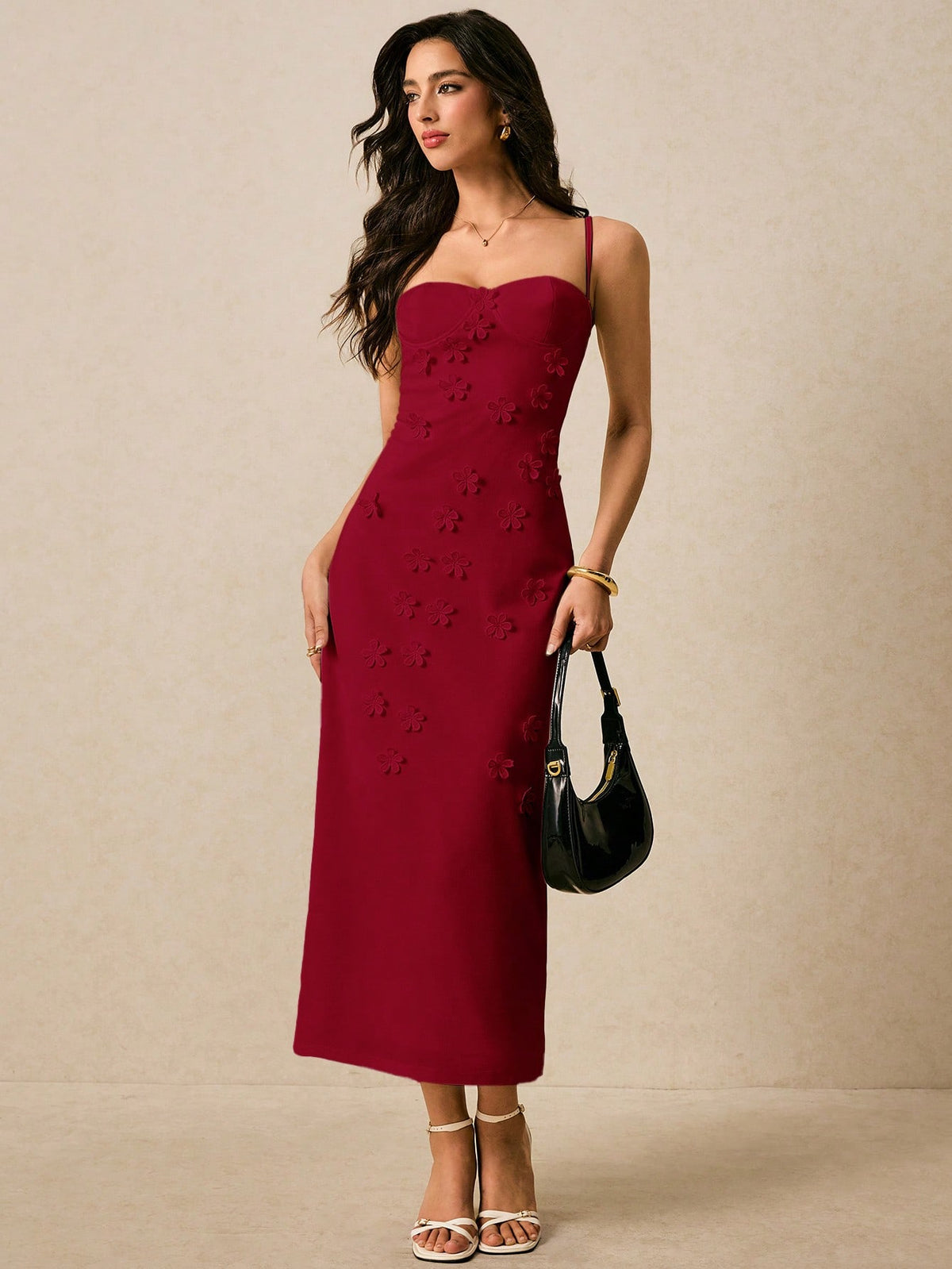 Vestido Longo Lívia Sem Mangas com Aplique, Elegante e Feminino