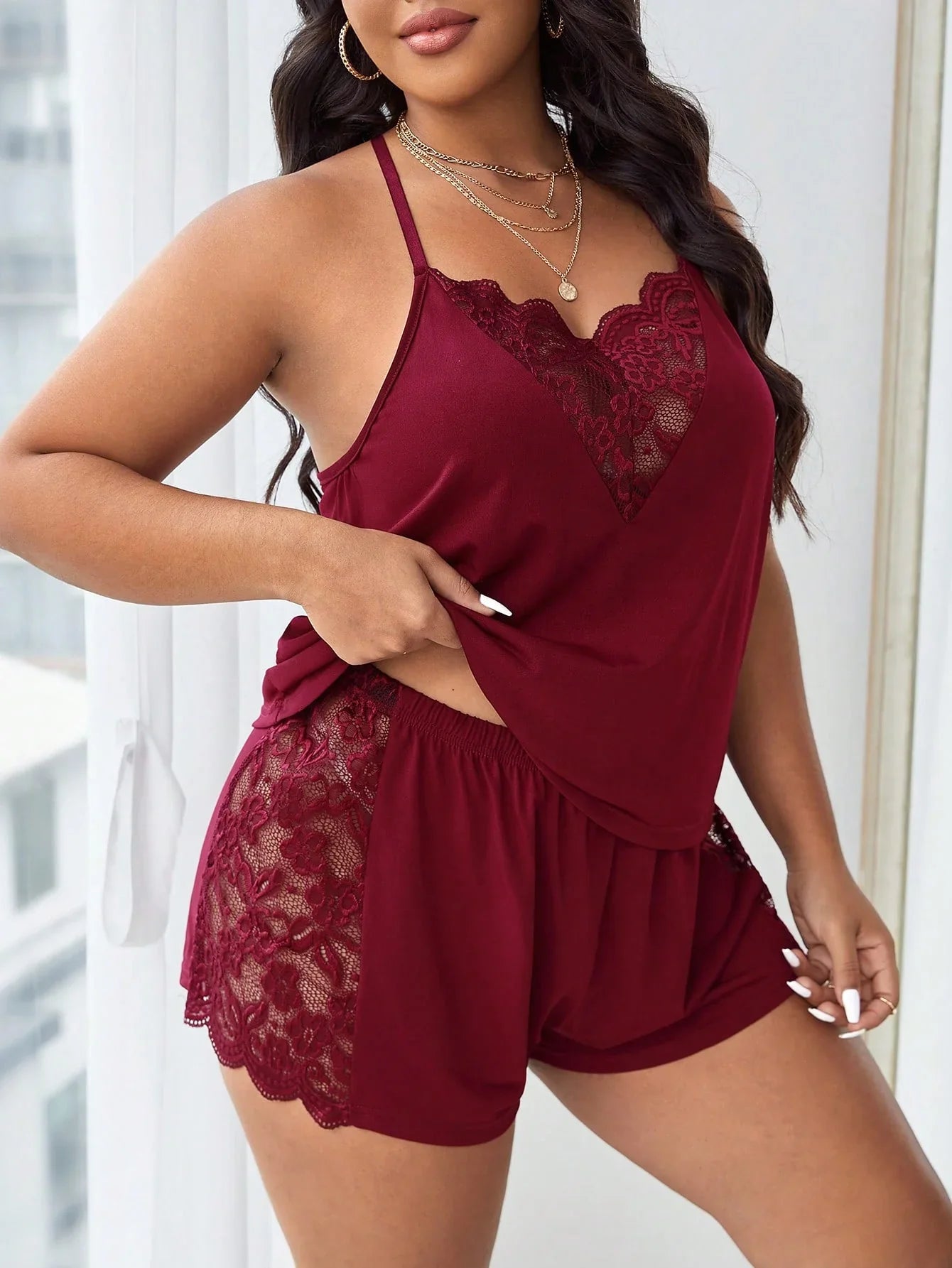 Pijama Plus Size de Malha com Renda Short e Regata
