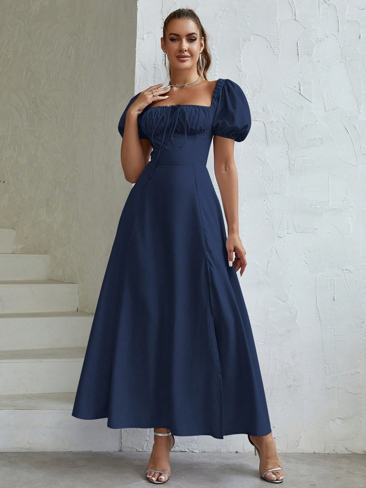 Vestido Longo Manuela Ombro a Ombro com Busto Franzido e Fenda