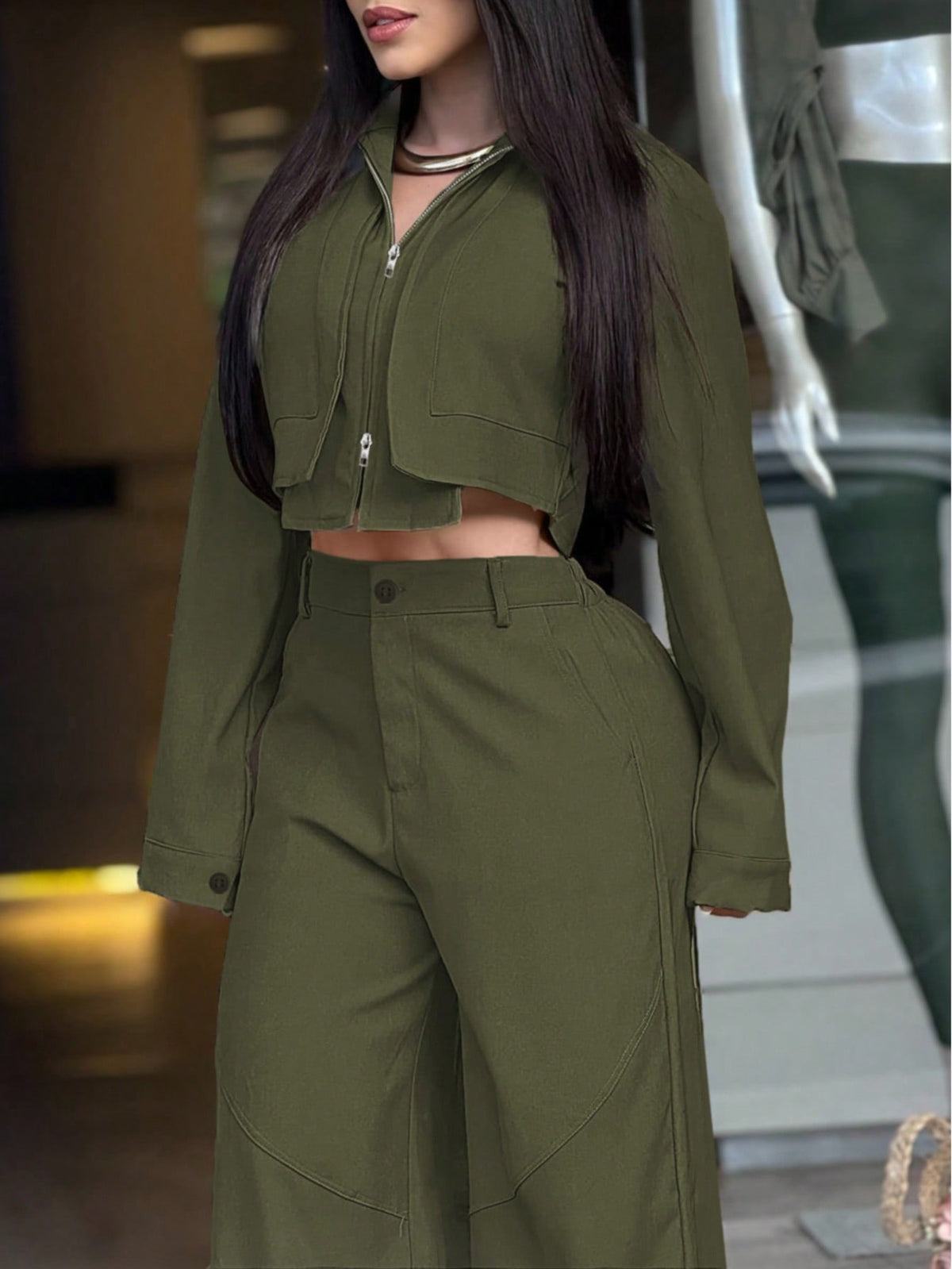 Conjunto Utilitário Isadora com Zíper de Metal e Bolsos, Leve e Soltinho