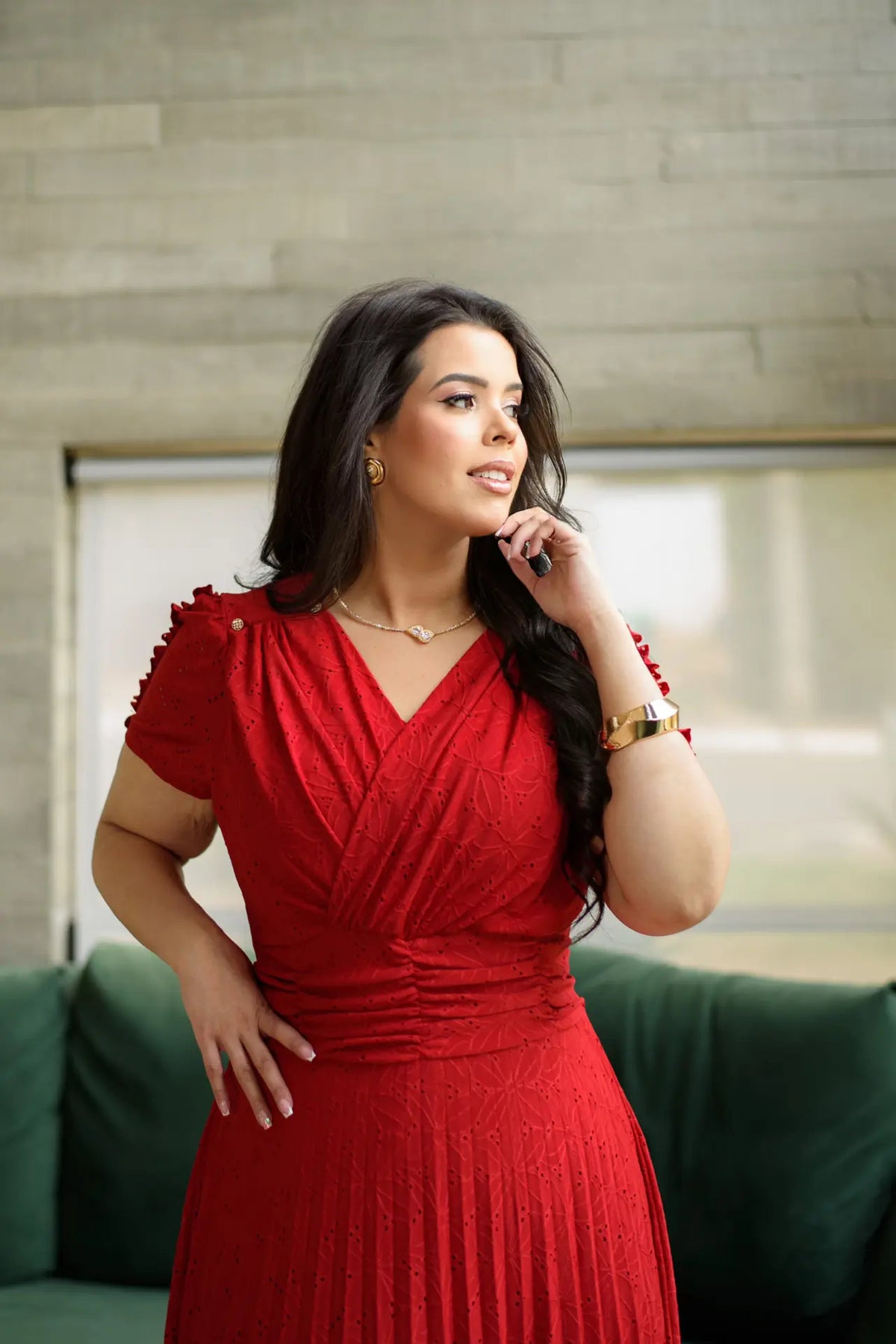 Vestido Midi Em Malha Lese Com Manga Curta Feminino Plissado - Vermelho