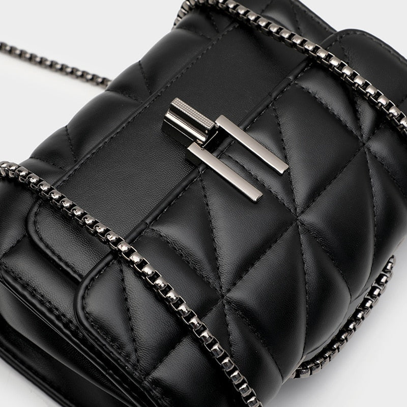 Bolsa CrossBody em acabamento Premium - Manu