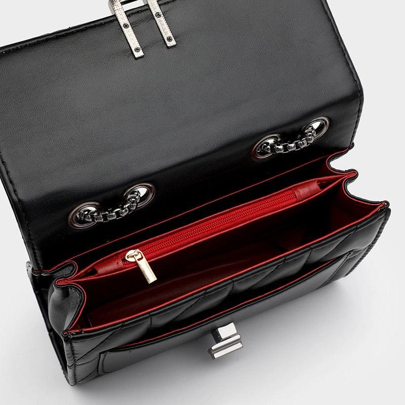 Bolsa CrossBody em acabamento Premium - Manu