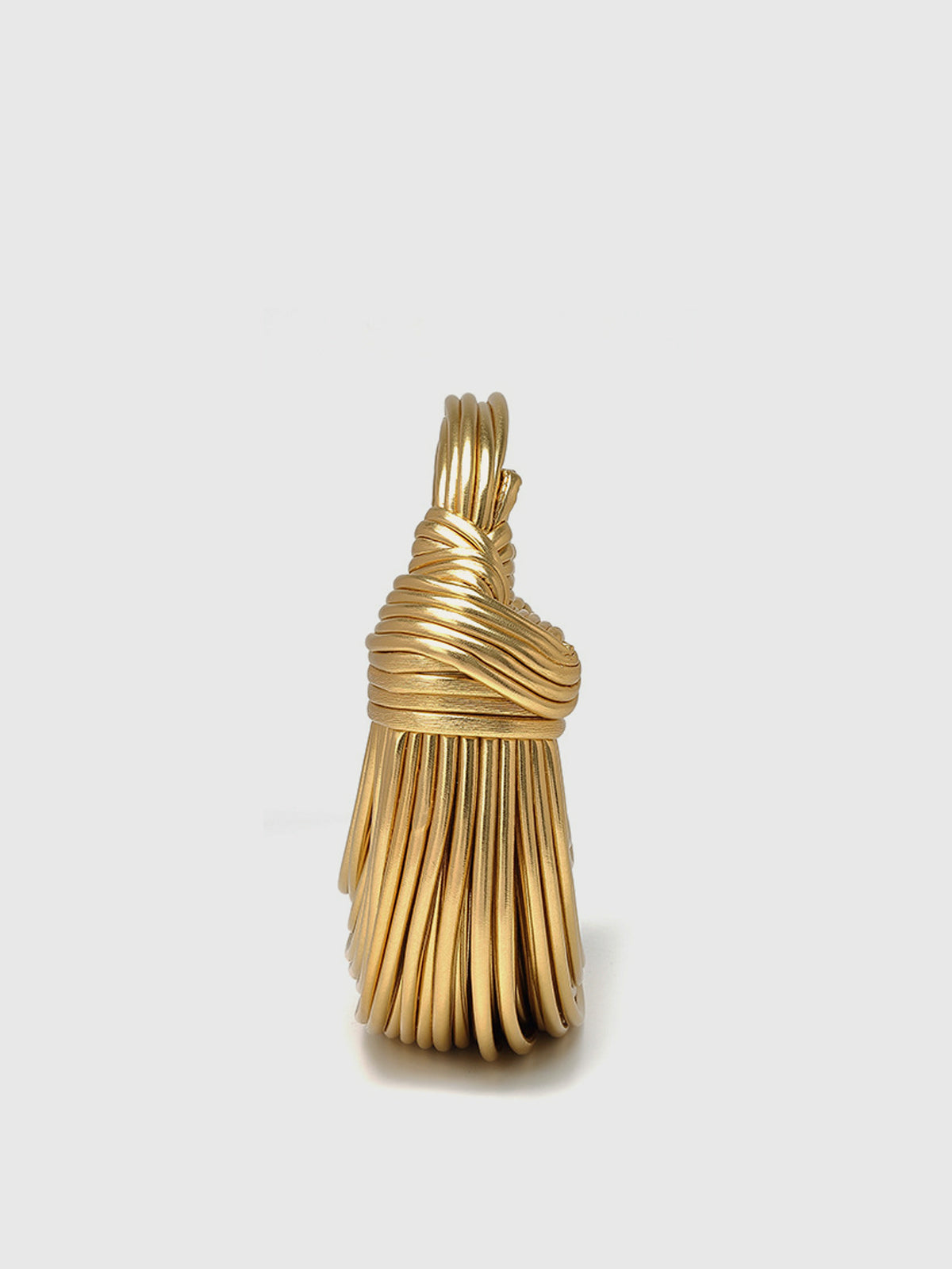 Bolsa de Argola Dourada Torcida - Charm